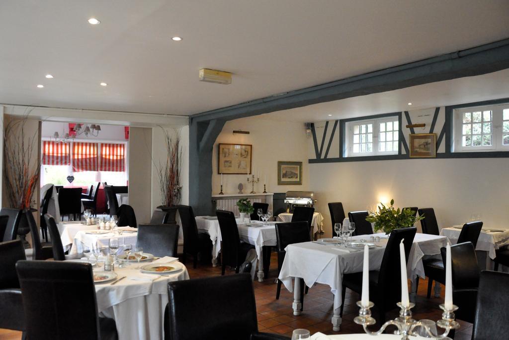 Hostellerie Et Spa De La Vieille Ferme Криэль-сюр-Мер Экстерьер фото