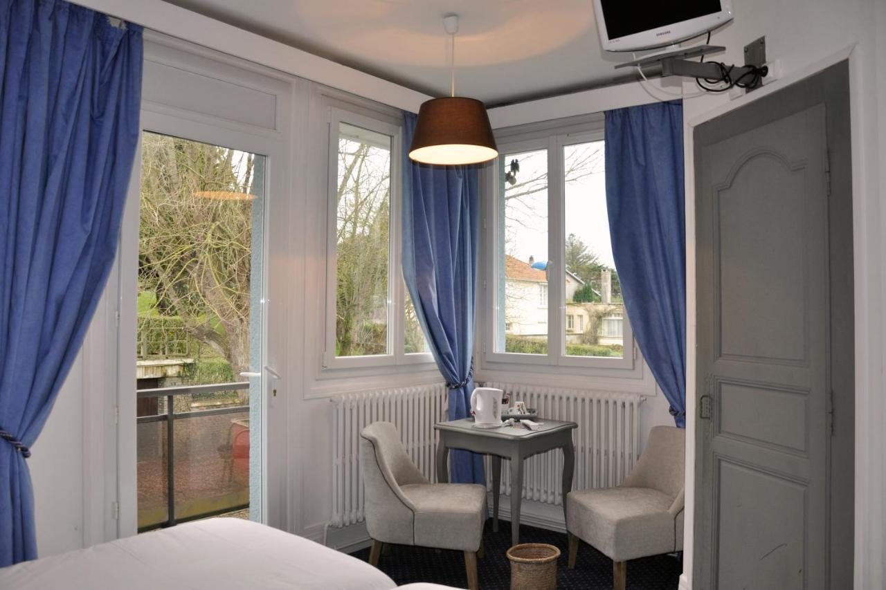 Hostellerie Et Spa De La Vieille Ferme Криэль-сюр-Мер Экстерьер фото